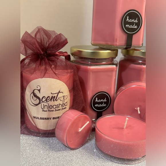 TAYBERRY TEAKWOOD, MULBERRY BUSH LUXURY HAND POURED SCENTED CANDLES - Picture 12 of 13